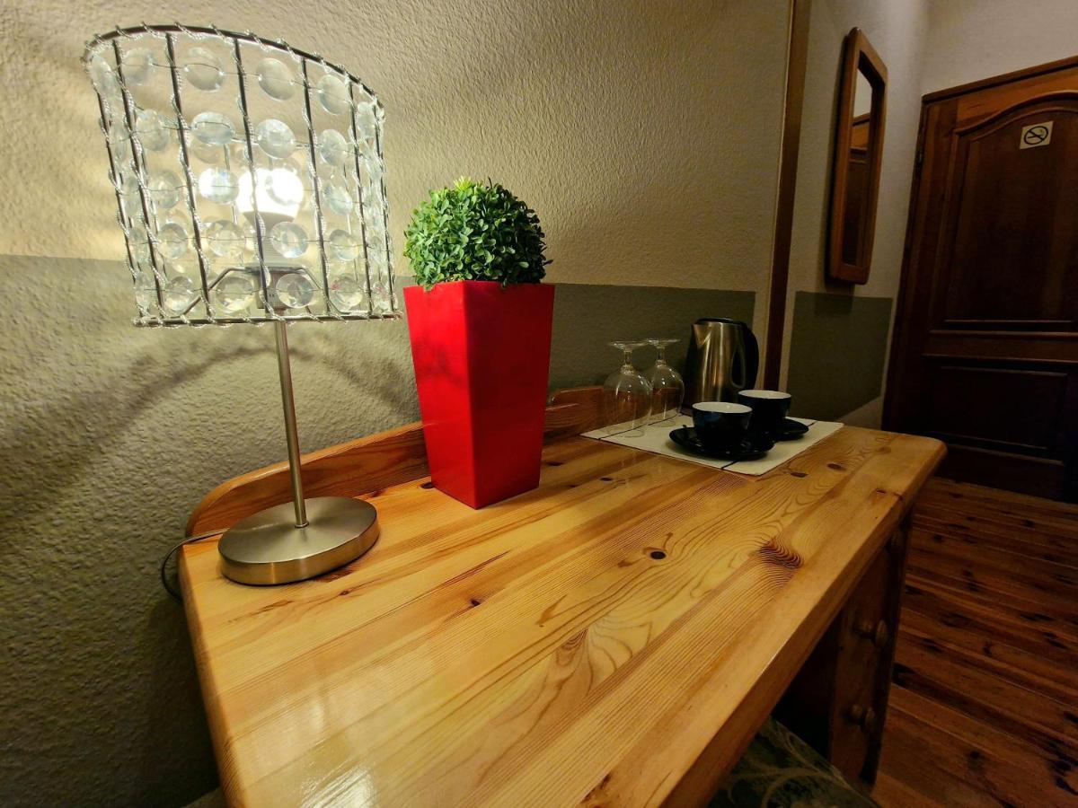 Cieszynski Boutique Hotel & Spa Stare Miasto Cieszyn เชียซึน ภายนอก รูปภาพ