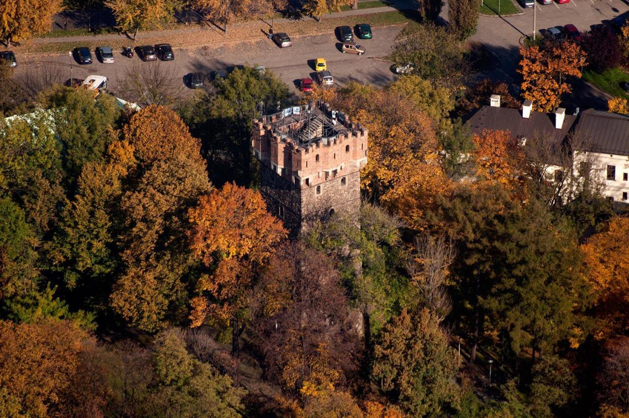 Cieszynski Boutique Hotel & Spa Stare Miasto Cieszyn เชียซึน ภายนอก รูปภาพ