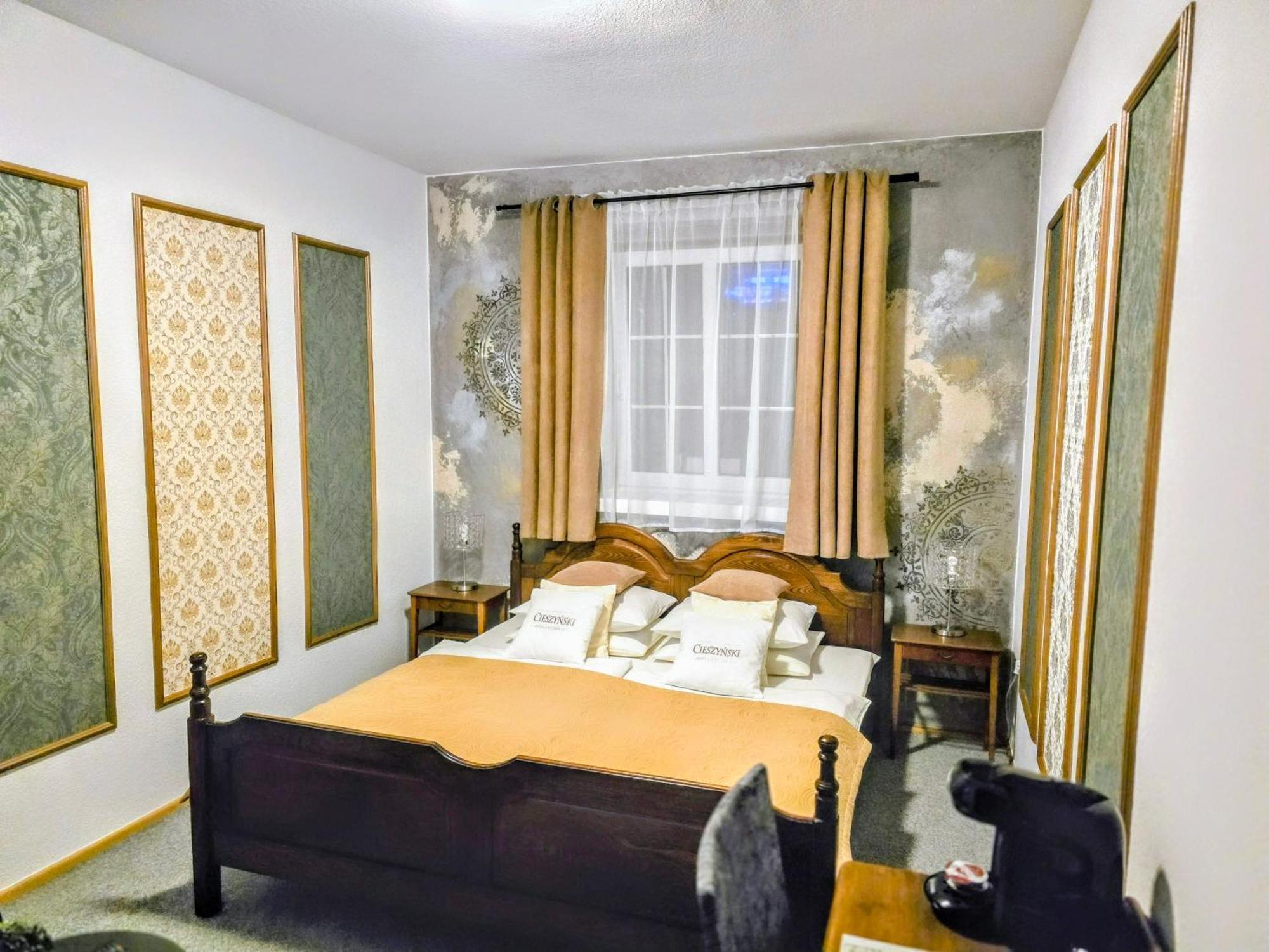 Cieszynski Boutique Hotel & Spa Stare Miasto Cieszyn เชียซึน ภายนอก รูปภาพ