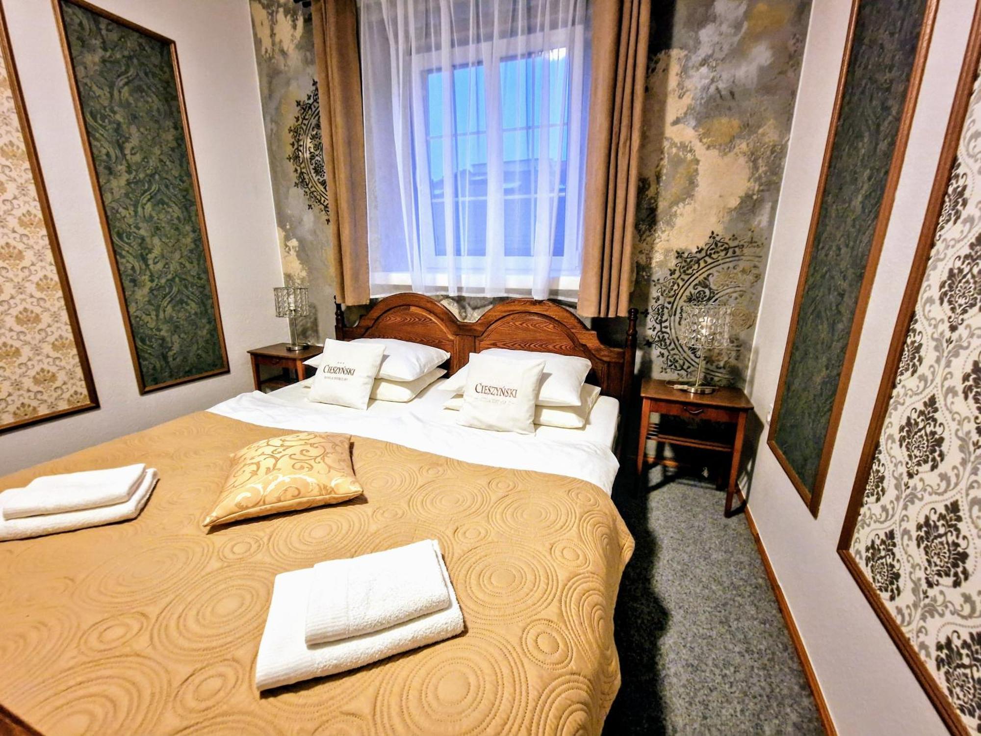 Cieszynski Boutique Hotel & Spa Stare Miasto Cieszyn เชียซึน ภายนอก รูปภาพ